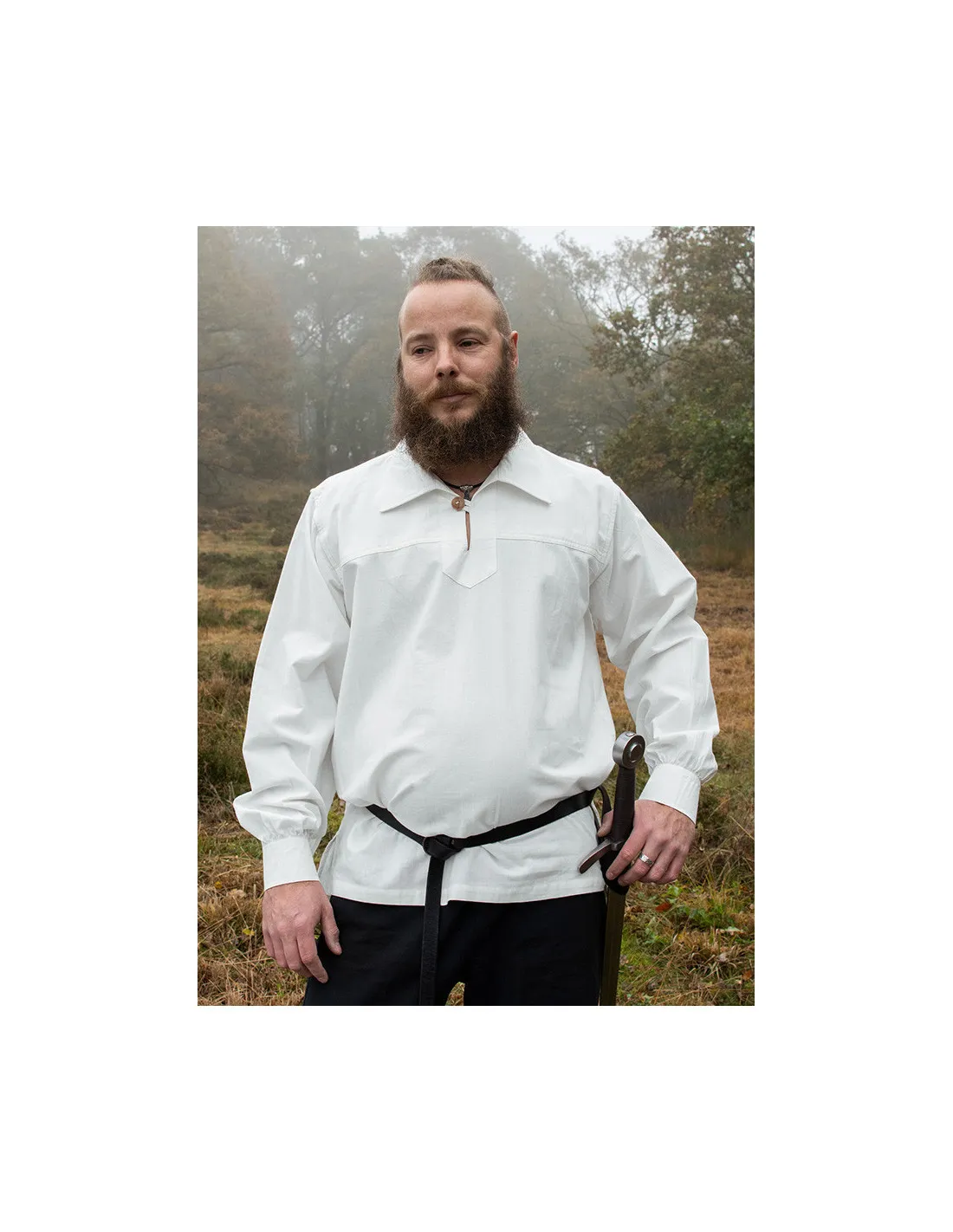 Chemise médiévale blanche avec bouton Gotz ⚔️ Boutique Épées