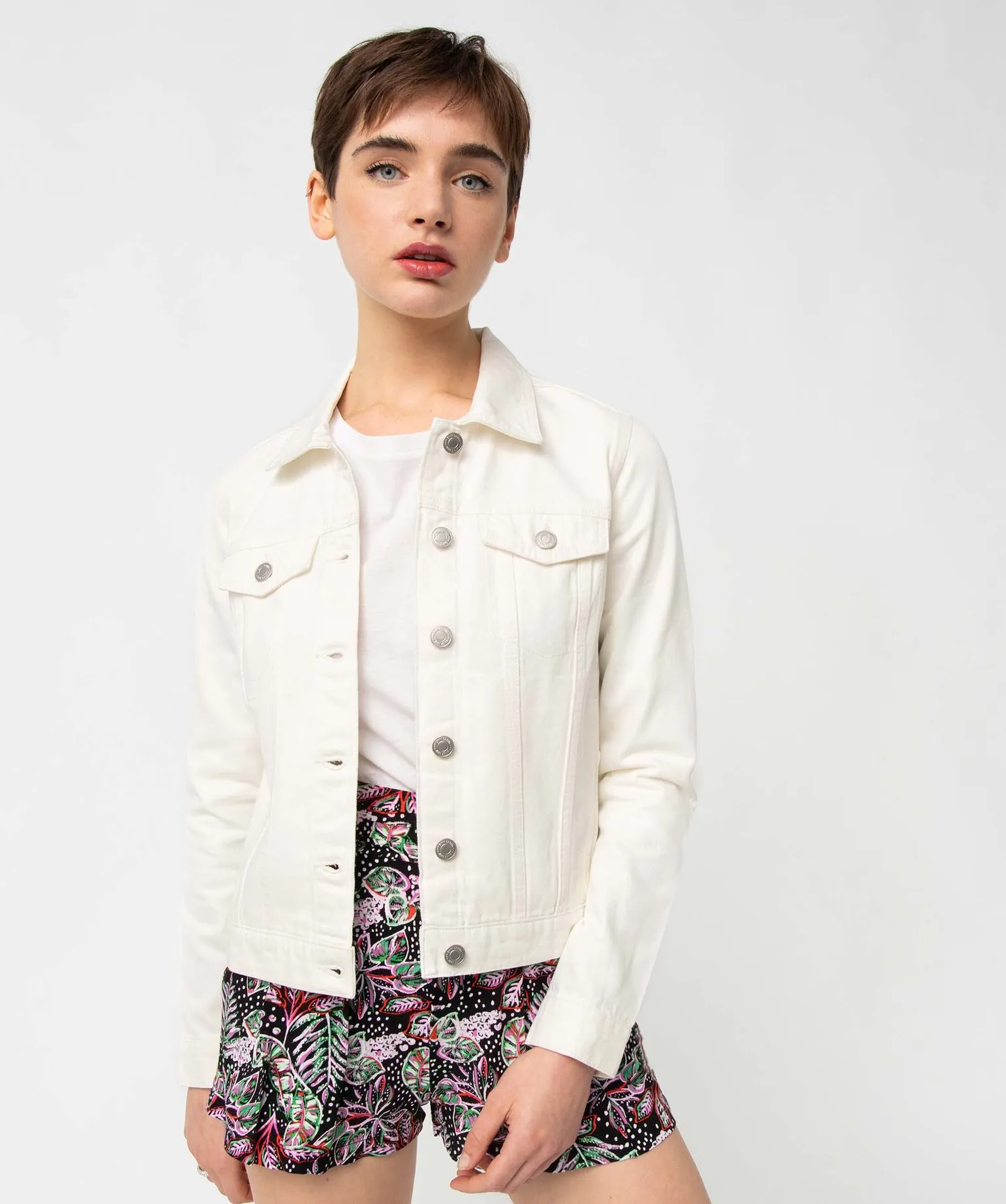 veste en jean femme coupe droite beige vestes